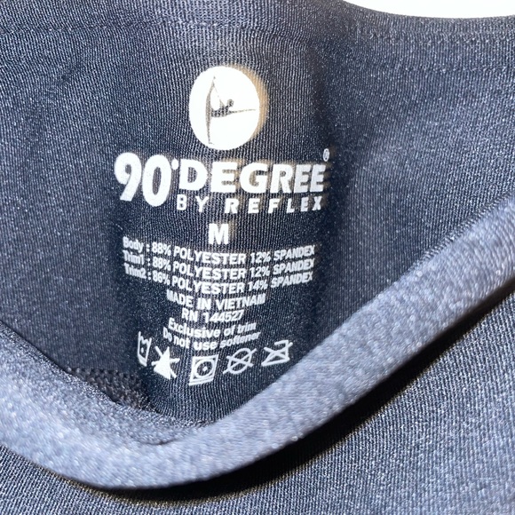 90 Degree by Reflex Capri Leggings - Picture 5 of 5